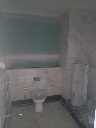 20220615 121855-bath-fitout