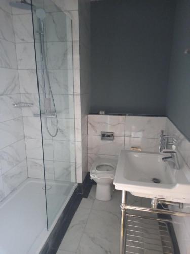 20220616 125523-ensutite-fitout